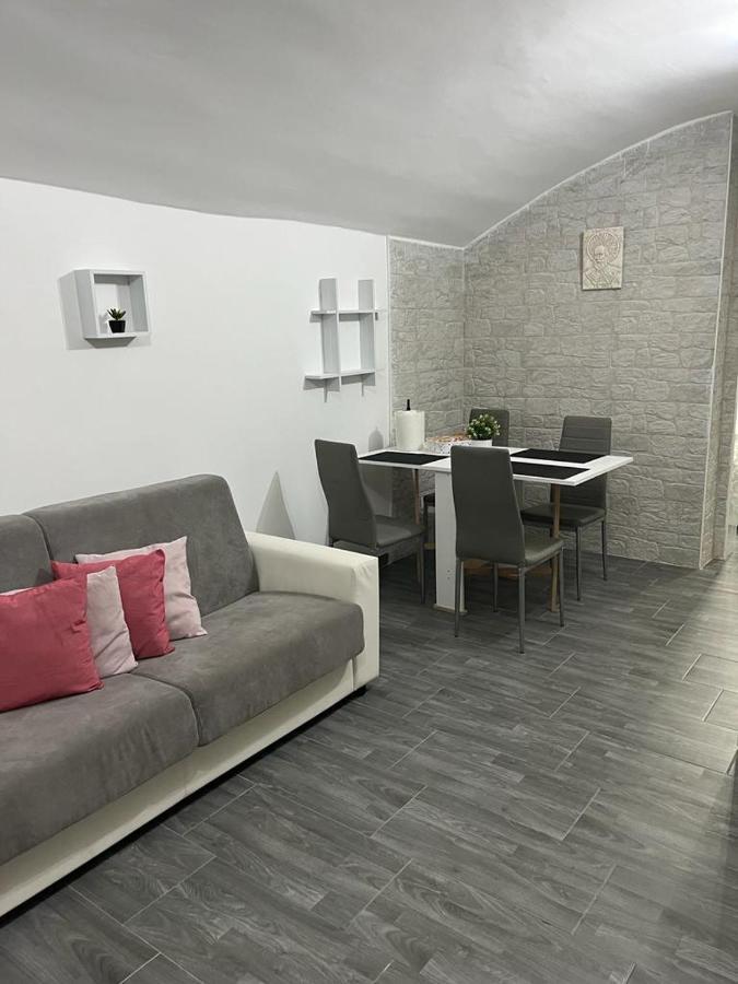 Suite Nicolai 165 Bari Exterior foto